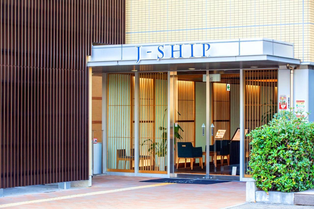 Cabin&capsule J-ship Namba 3*